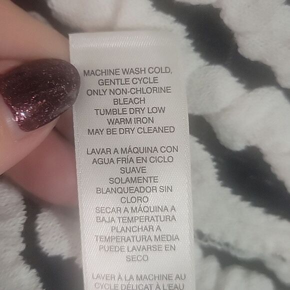 Chico's Zebra Patterned Cardigan, New With Tags. - Picture 5 of 5